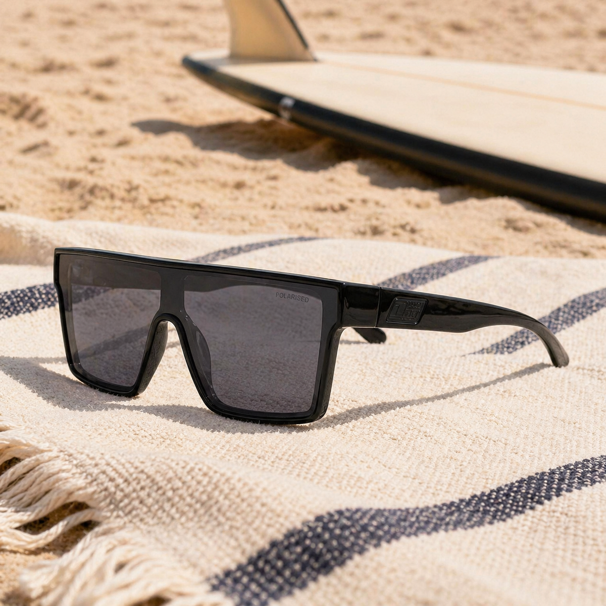 WEREWOLF - Black with Polarized Grey Lens